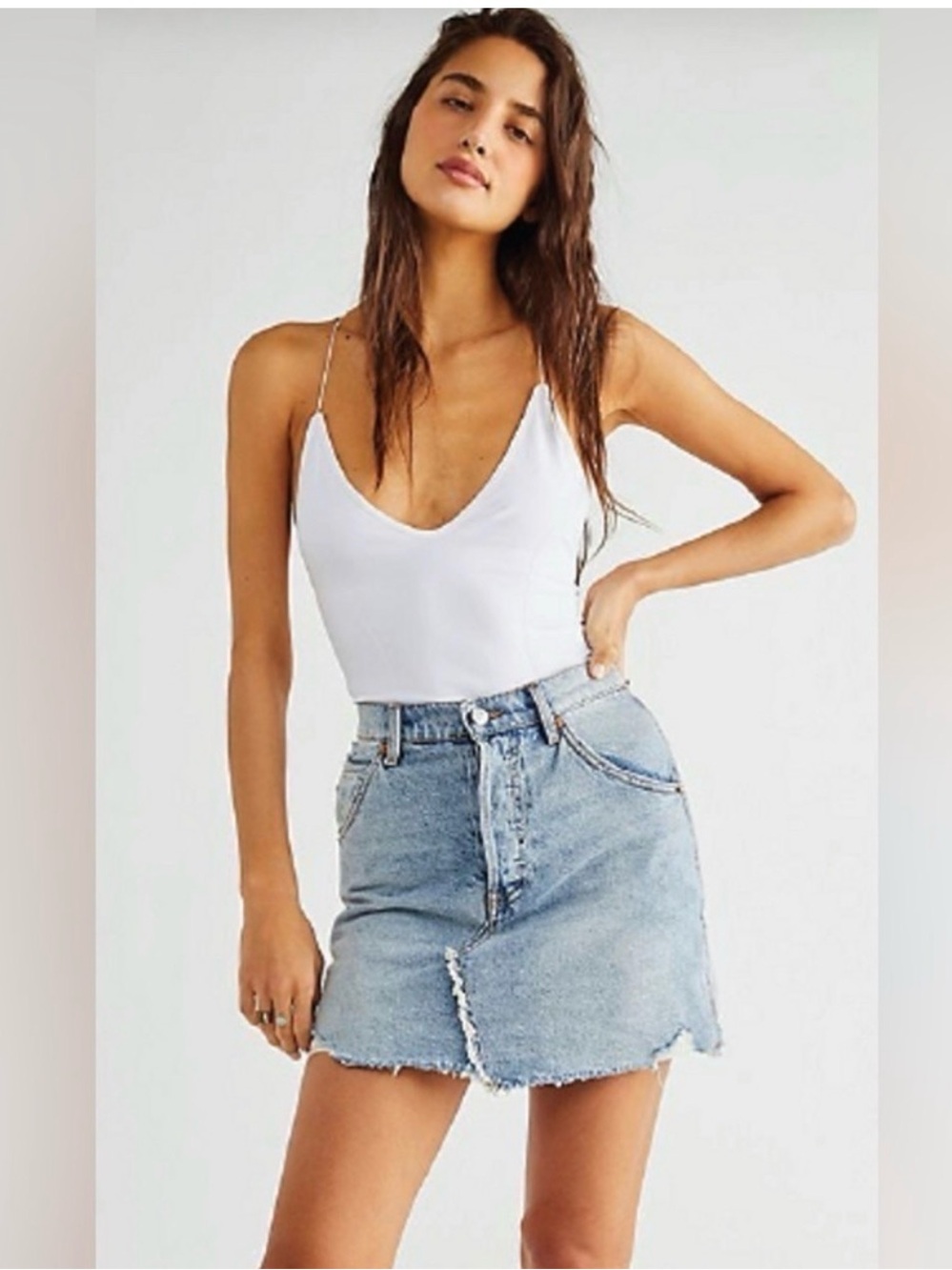 We The Free Brea light wash distressed denim mini skirt 27